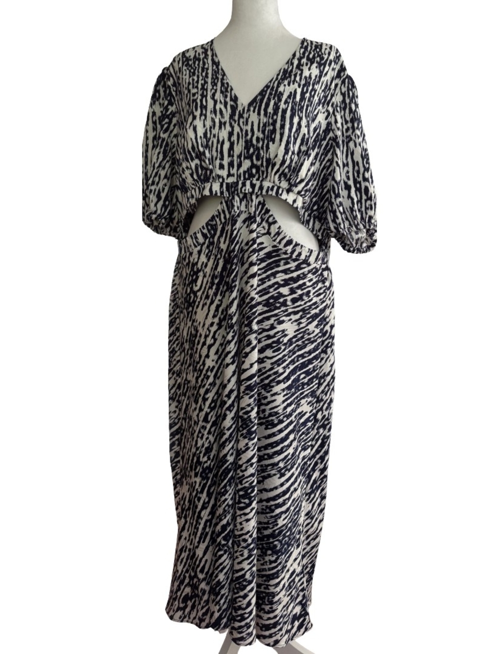 Sofía Vergara Navy & White Cutout Midi Dress